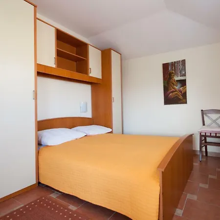 Apartment Jadranka